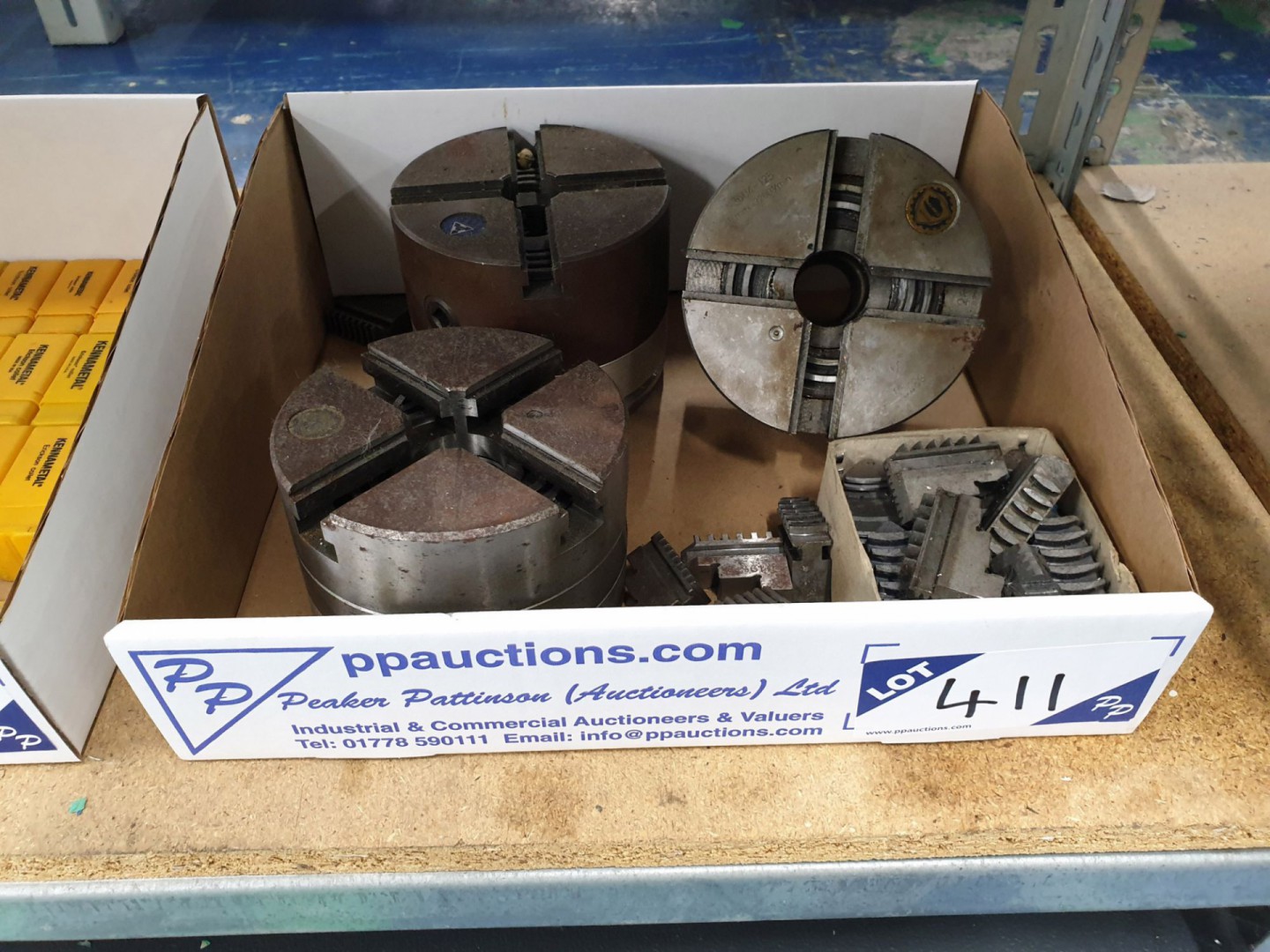 3x various 4 jaw chucks with chuck jaws