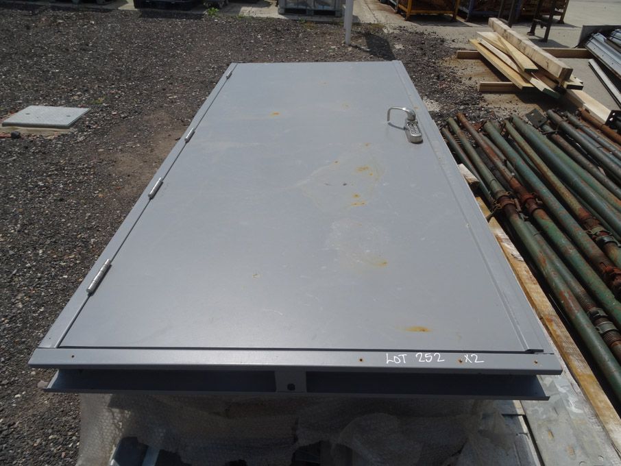 2x steel security doors & frames, 1015x2220mm