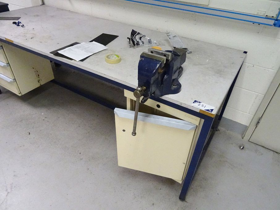 Kaymar 2400x900mm workbench with built in drawers...