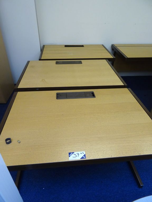 3x light oak office desks, 1200x800mm