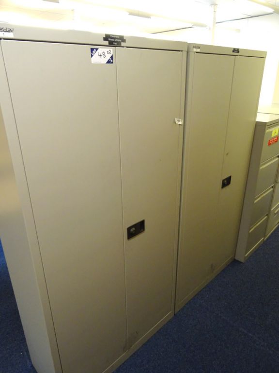 2x Bisley grey 2 door storage cupboards, 910x1800x...