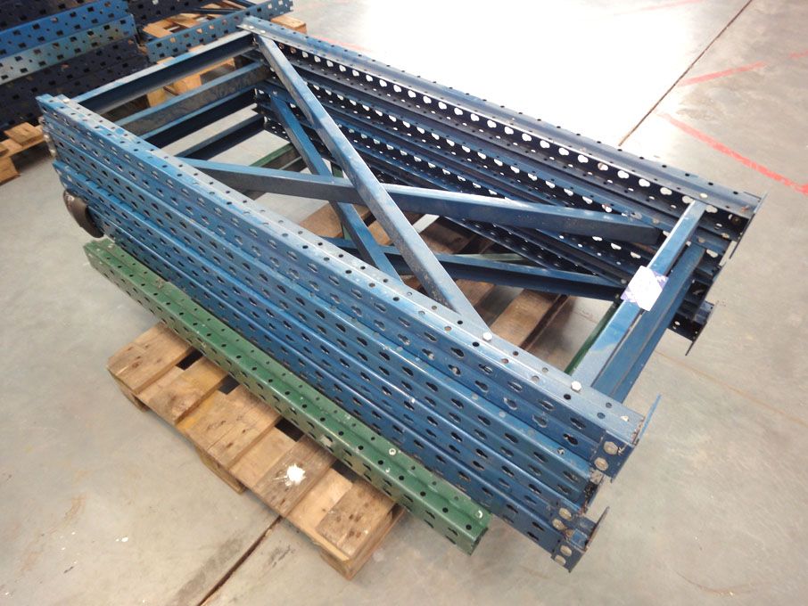 4 bays heavy duty boltless pallet racking with Qty...