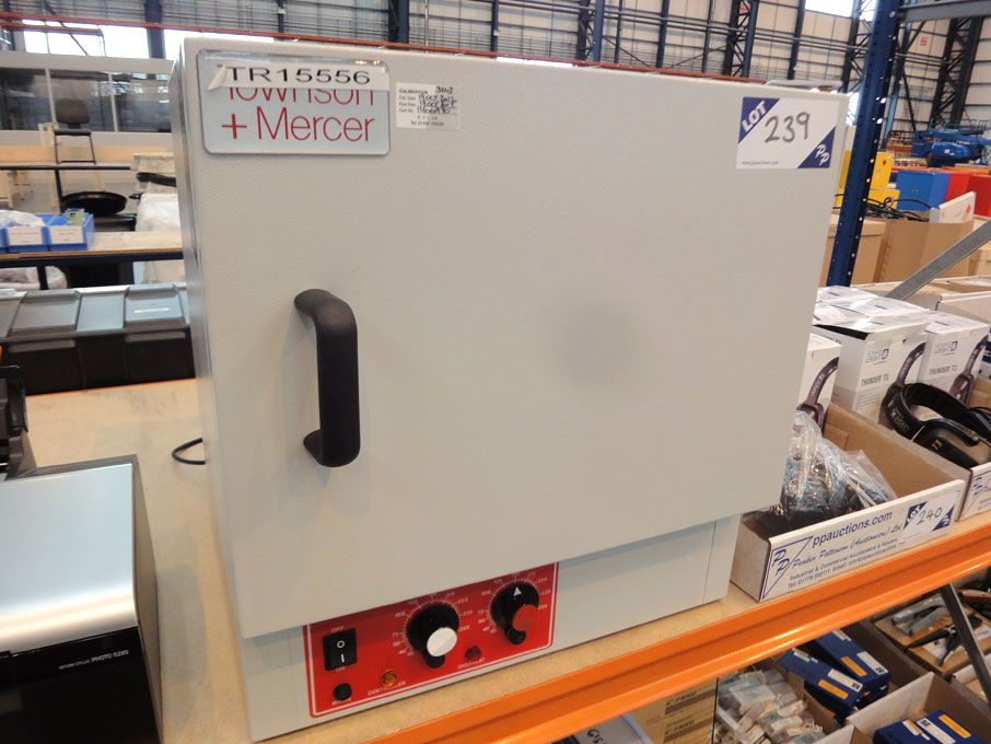 Townson & Mercer electric laboratory oven, 360x320...