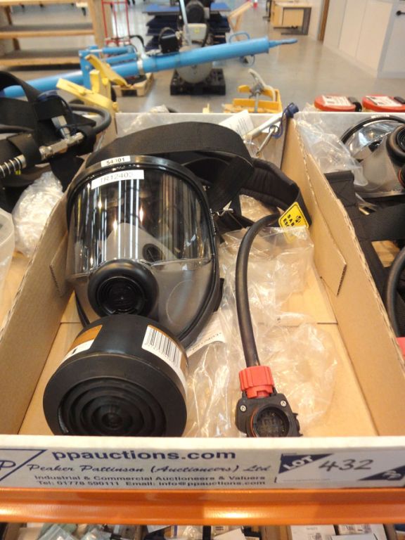 Scott 54301 full face respirator mask with bottle...