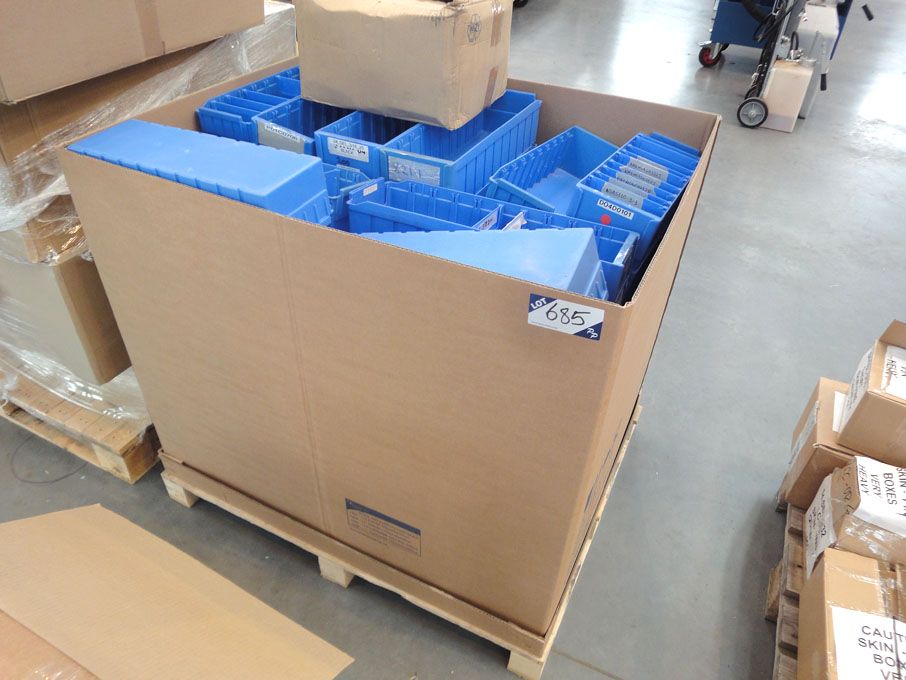 Qty plastic storage bins, 500x150x120mm on pallet