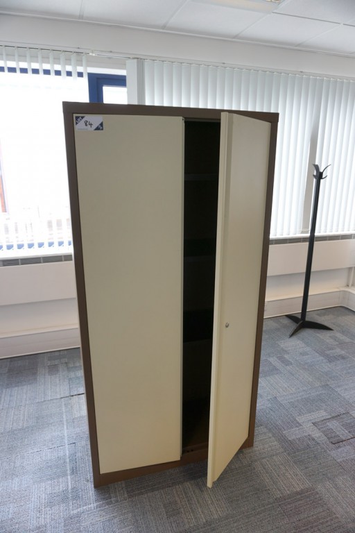 Brown / cream metal 2 door storage cupboard, 910x1...