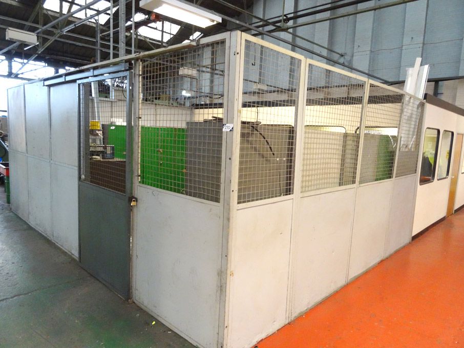 6200x4600mm wire mesh / solid panel partition 3 si...