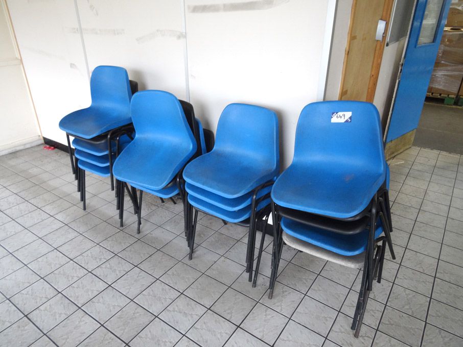 15x blue / black plastic stackable chairs with 3x...