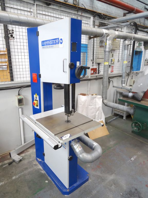 Axminster 700353 vertical bandsaw, 680x530mm table...