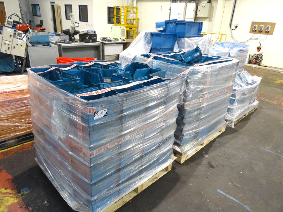 Qty Metabin blue plastic storage bins, 250x220x160...