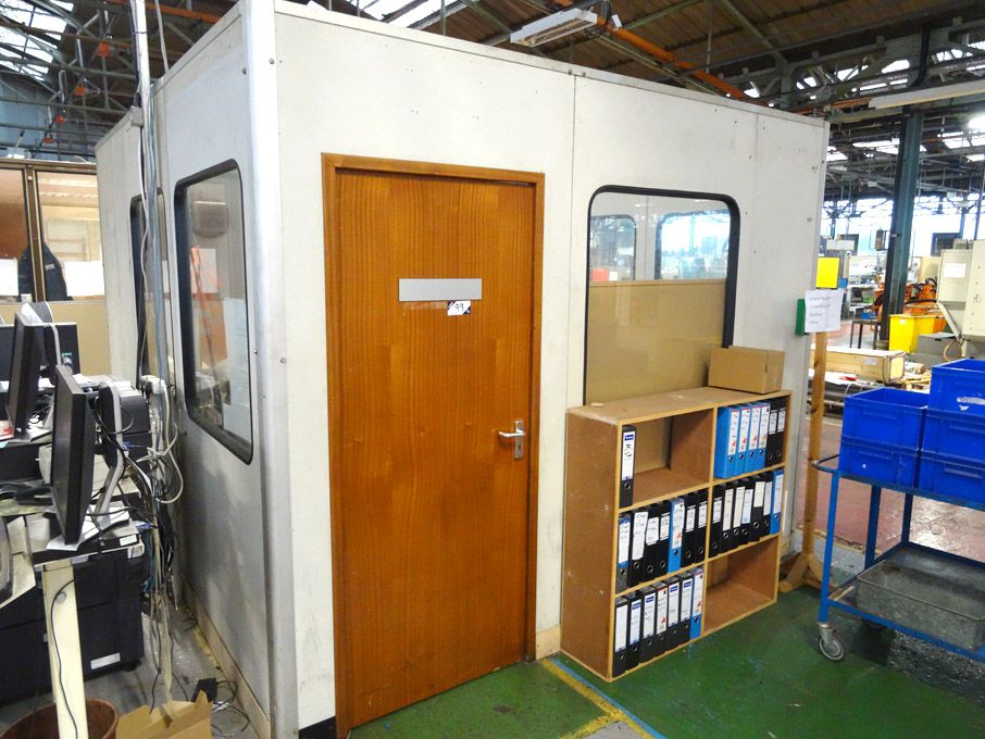 3700x3150mm partitioned office, single door with o...