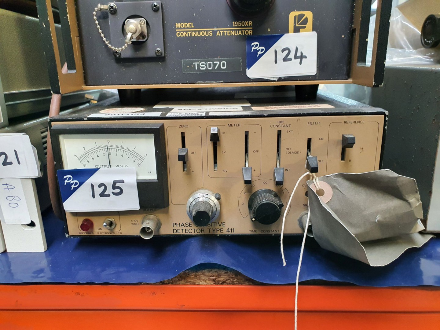 Brookdeal 411 phase sensitive detector (A8)