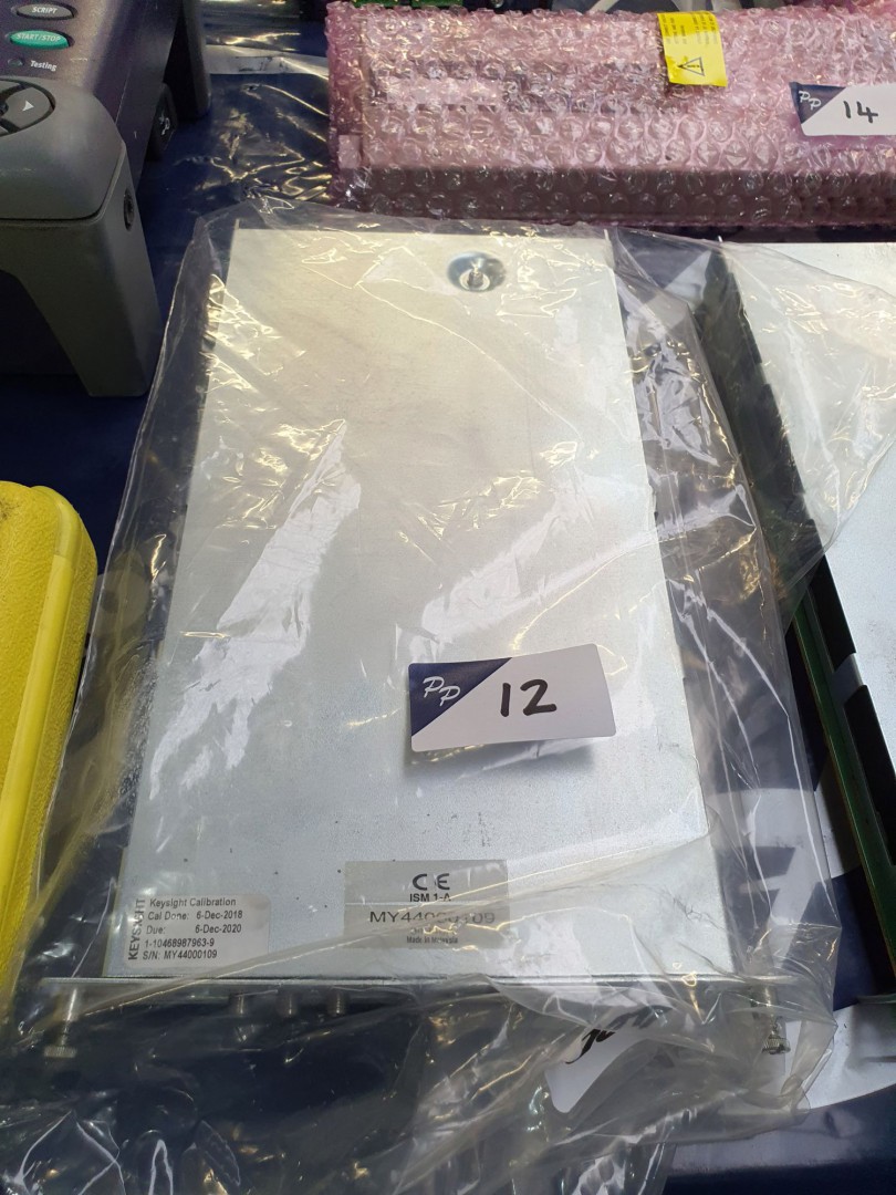 Agilent switch module (400)