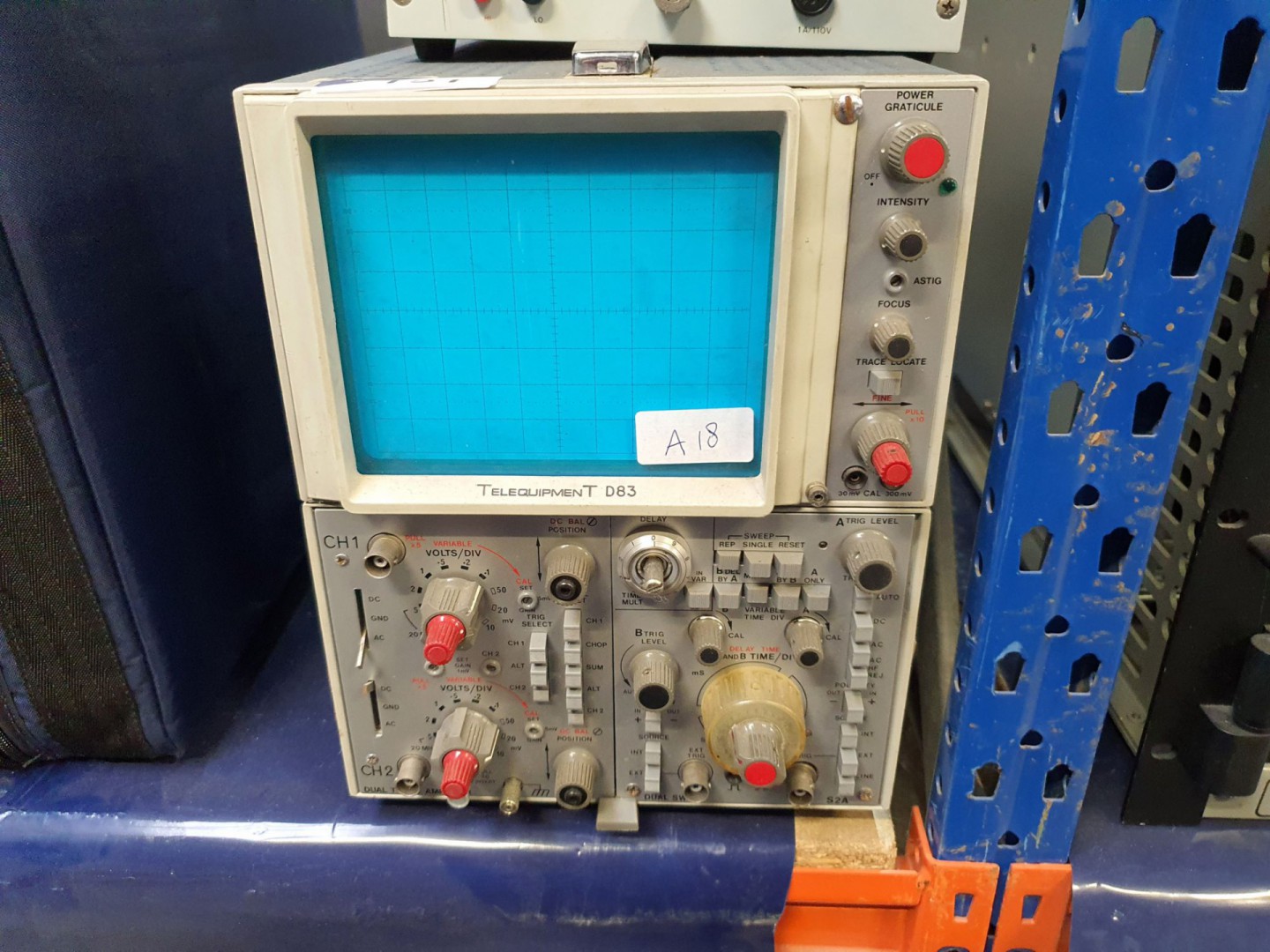 Telequipment D83 dual trace 50MHz vintage oscillos...