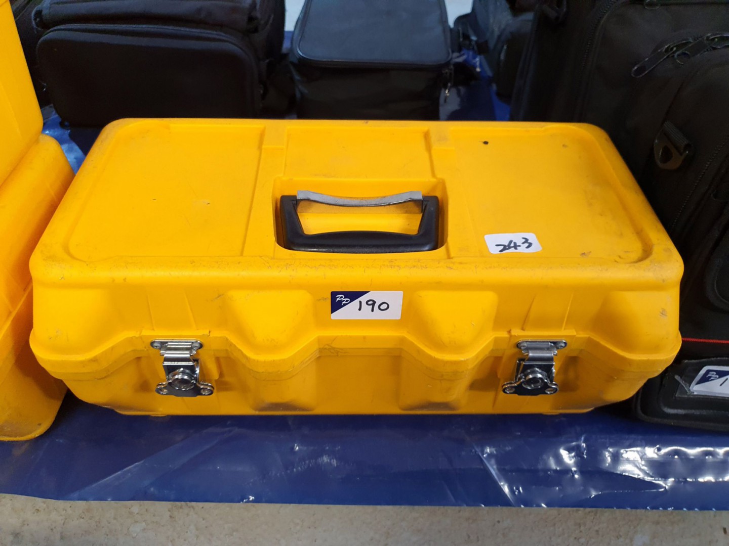Fujikura 12S fibre splicer with CT-30 cleaver, s/n...