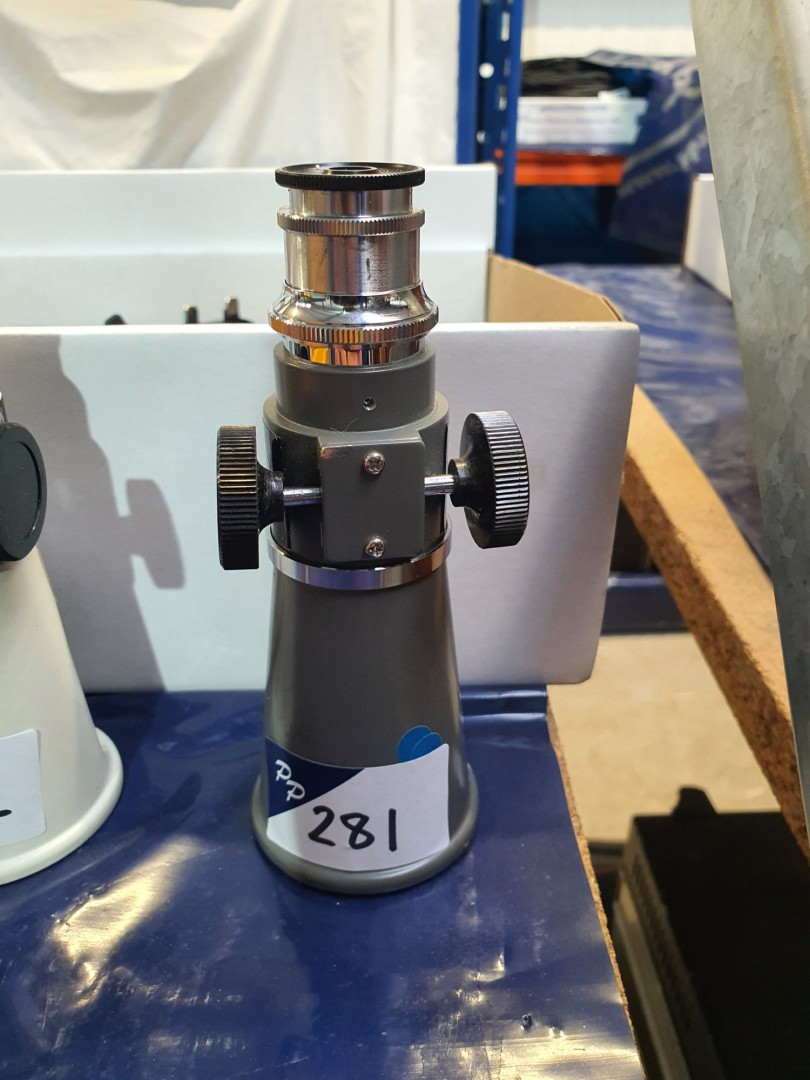 Racal 110205/A microscope (E208)