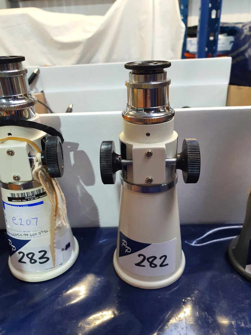 Racal 110205/A microscope (E209)