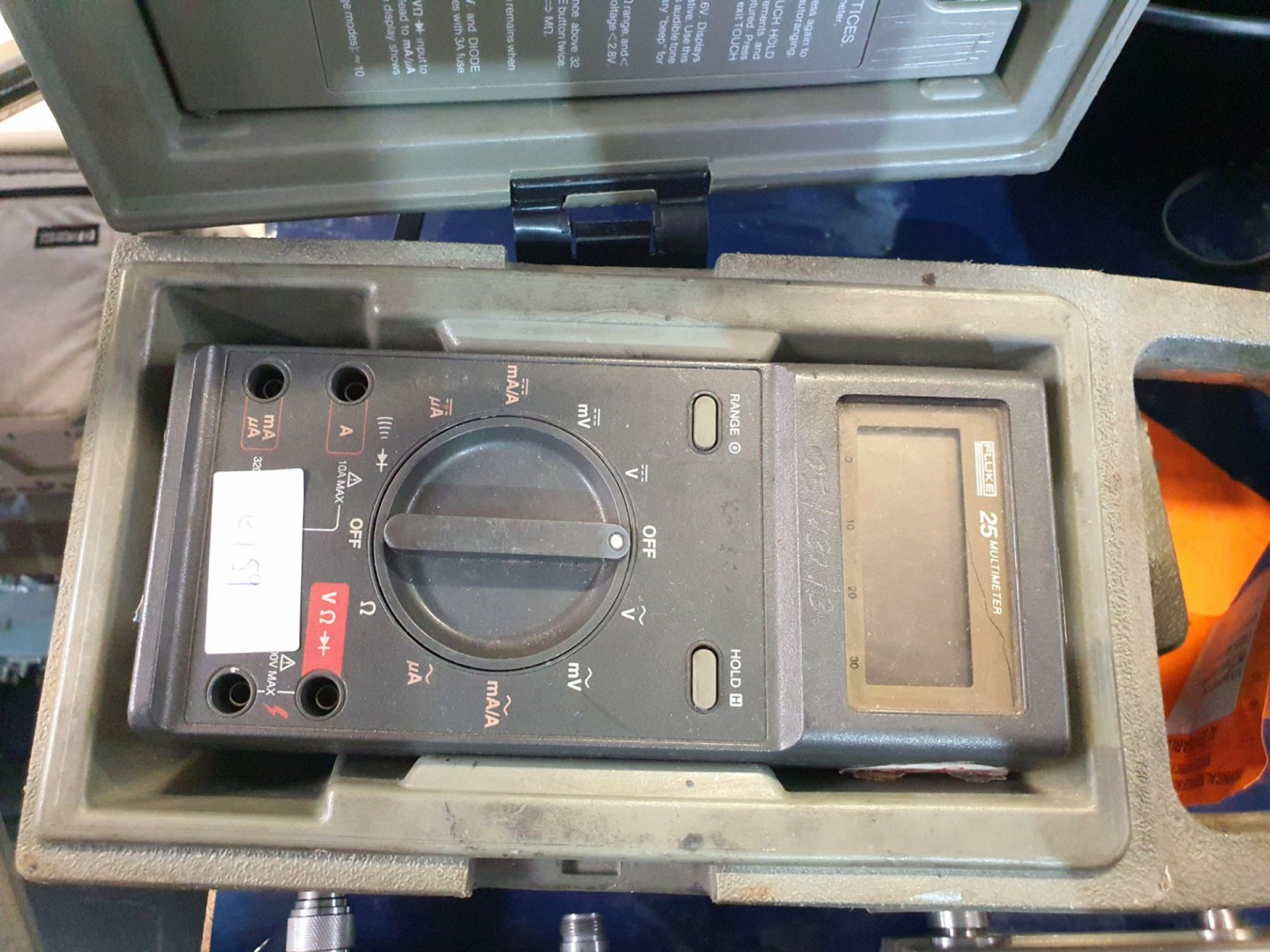 2x Fluke 25 digital multimeter in carry case (E159...
