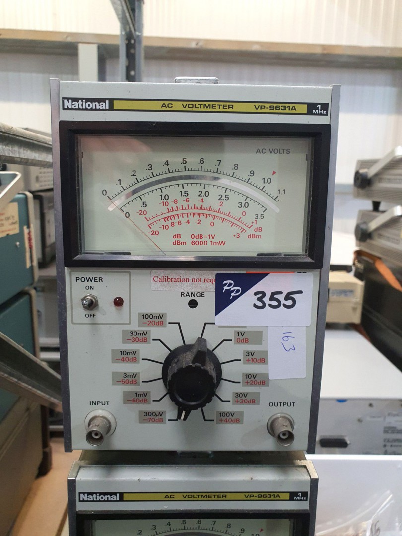 National VP9631A millivoltmeter (E163)