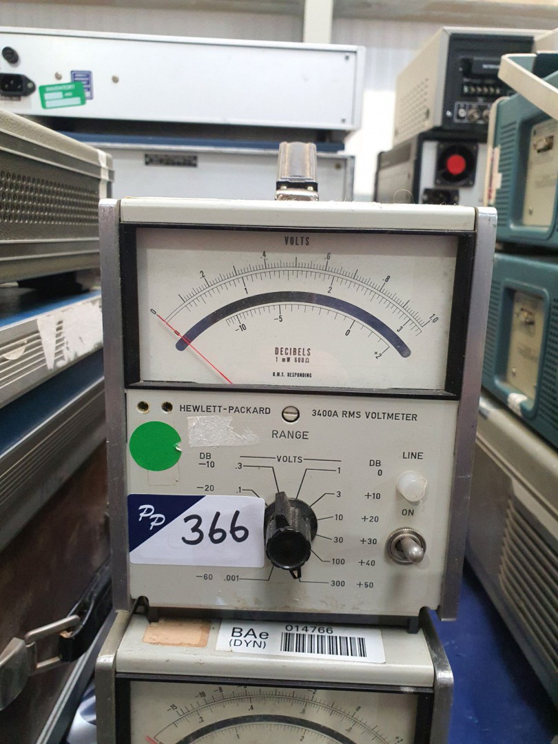 HP 3400A millivoltmeter (E105)