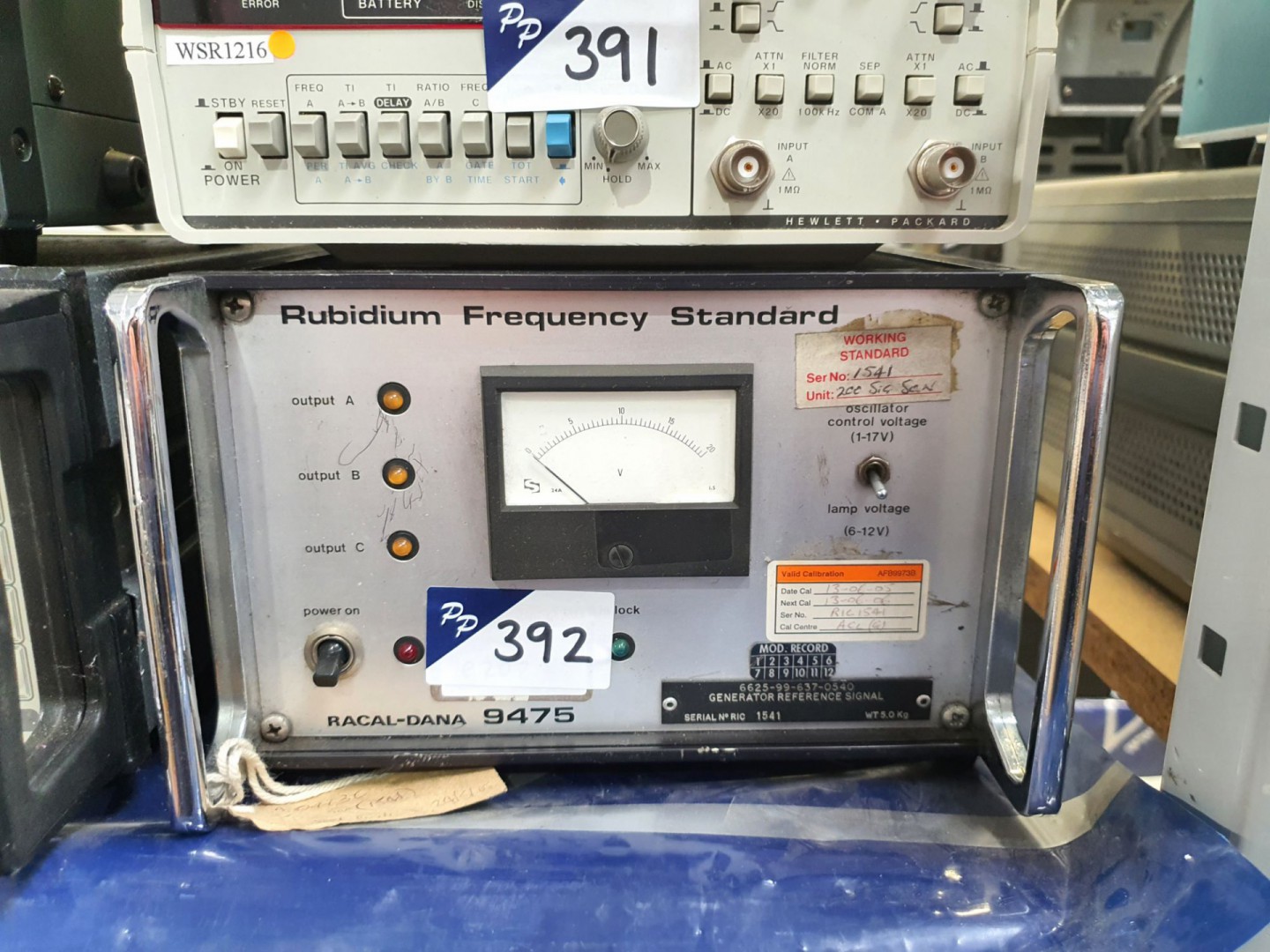 Racal Dana 9475 rubidium frequency standard (E202)