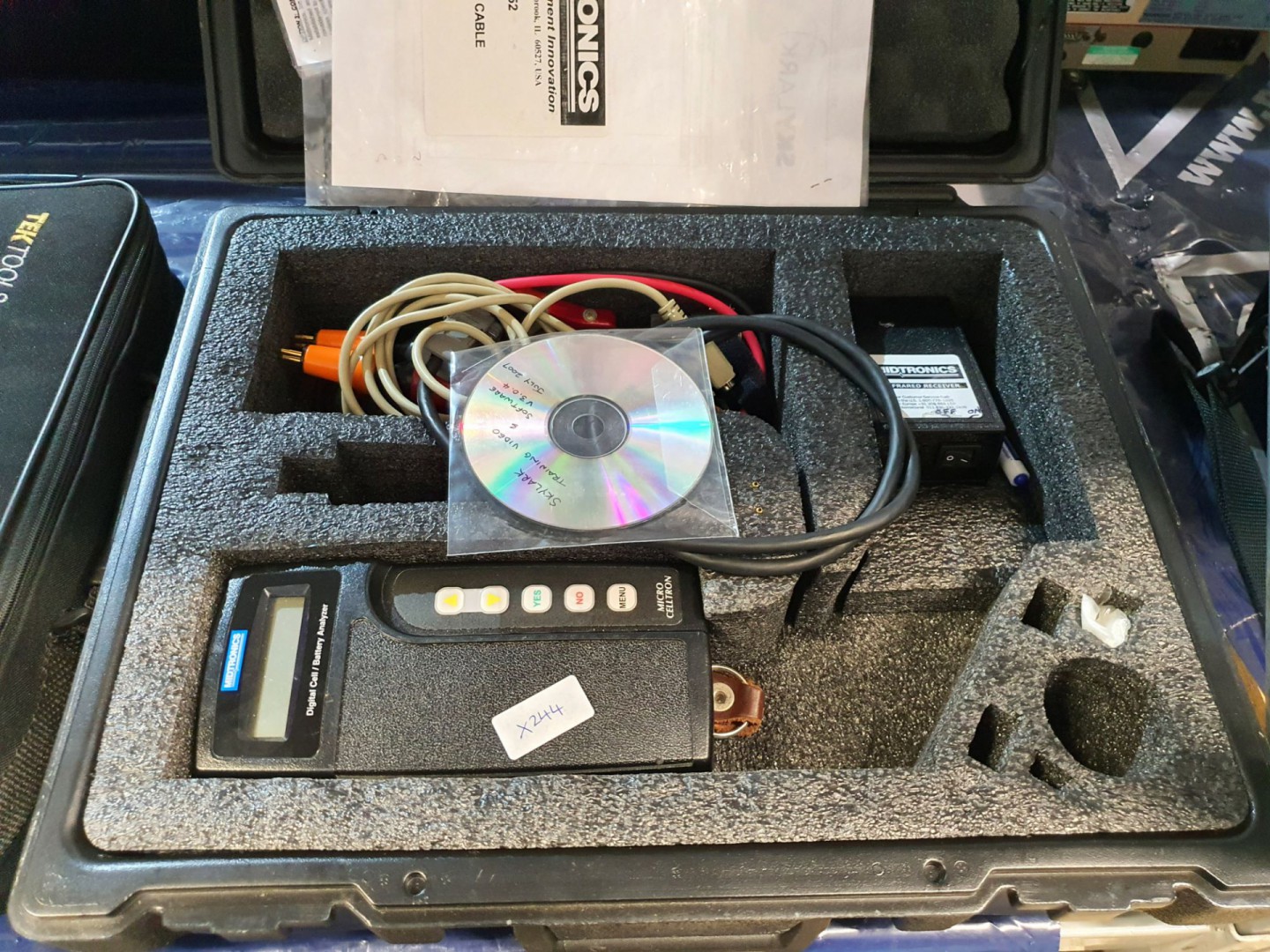 Midtronics micro celtron digital cell / battery an...