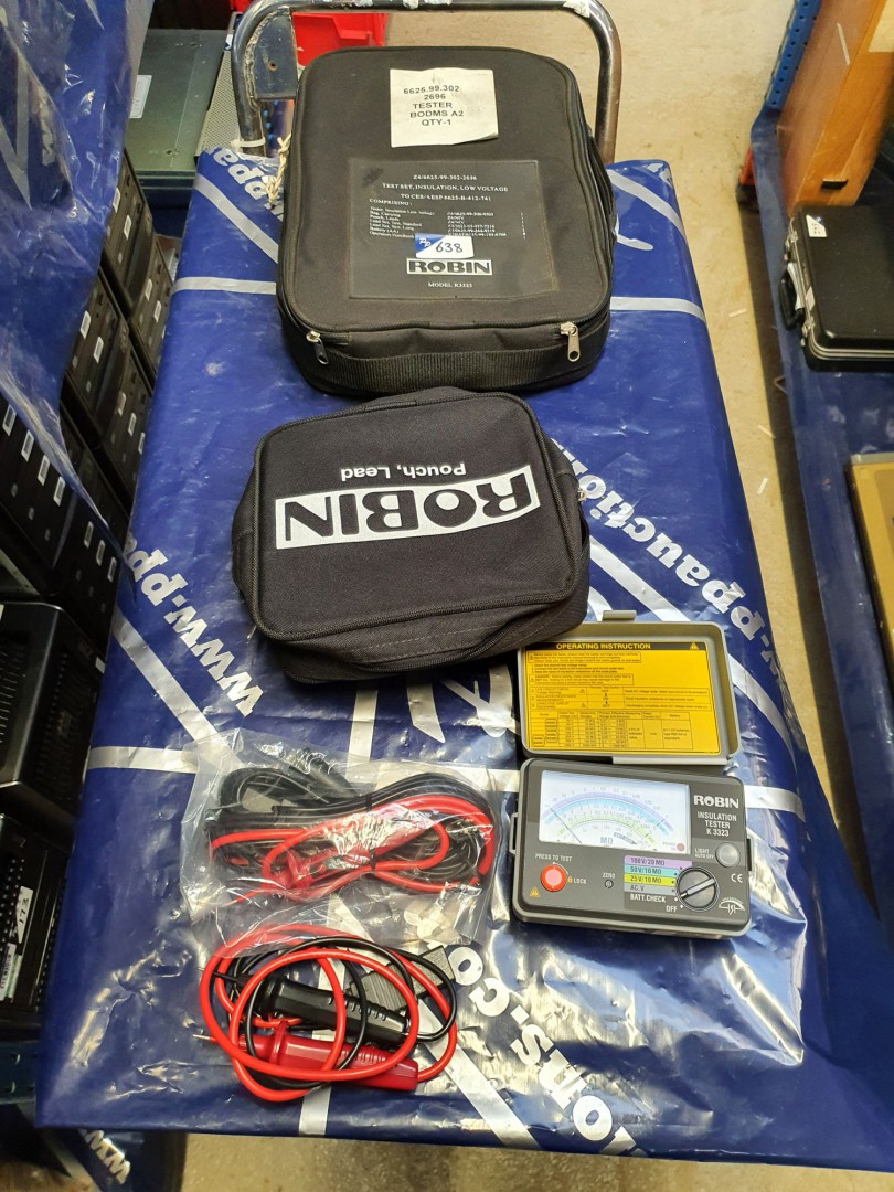 Robin K3323 insulation tester with leads in padded...