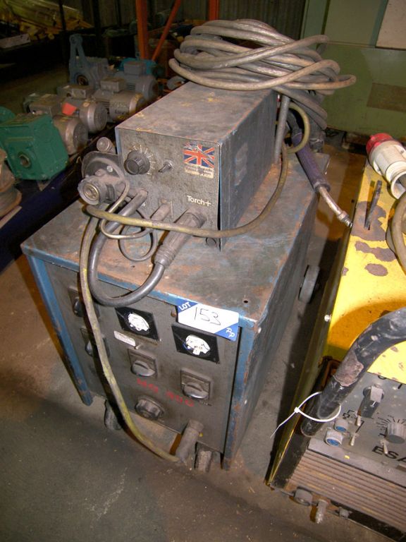 British Federal MG300 mig welder, 300A with wire f...