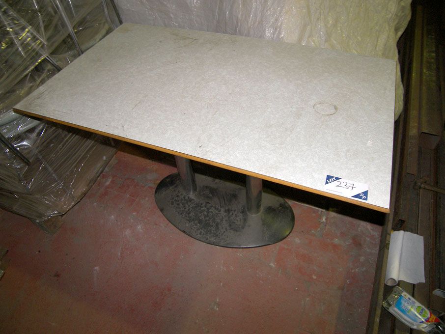 9x metal leg canteen tables, 1200x700mm with Qty m...