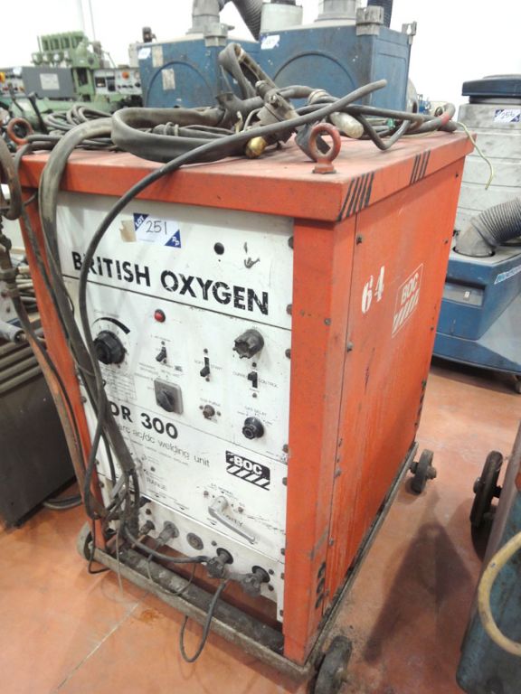 BOC ADR300 AC/DC tig welding plant, 375A