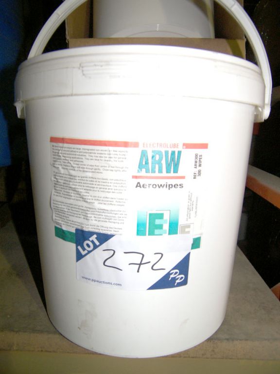 5 tubs ARW aero wipes, 300 per tub (boxed & unused...