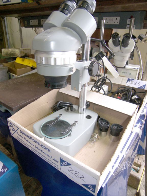 Kyowa stereo microscope