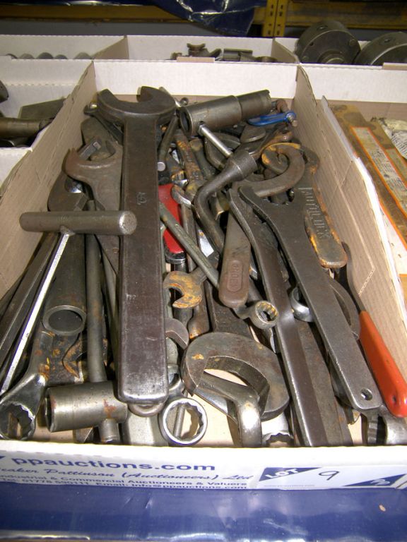 Qty various size spanners, Allen keys, Autolock sp...