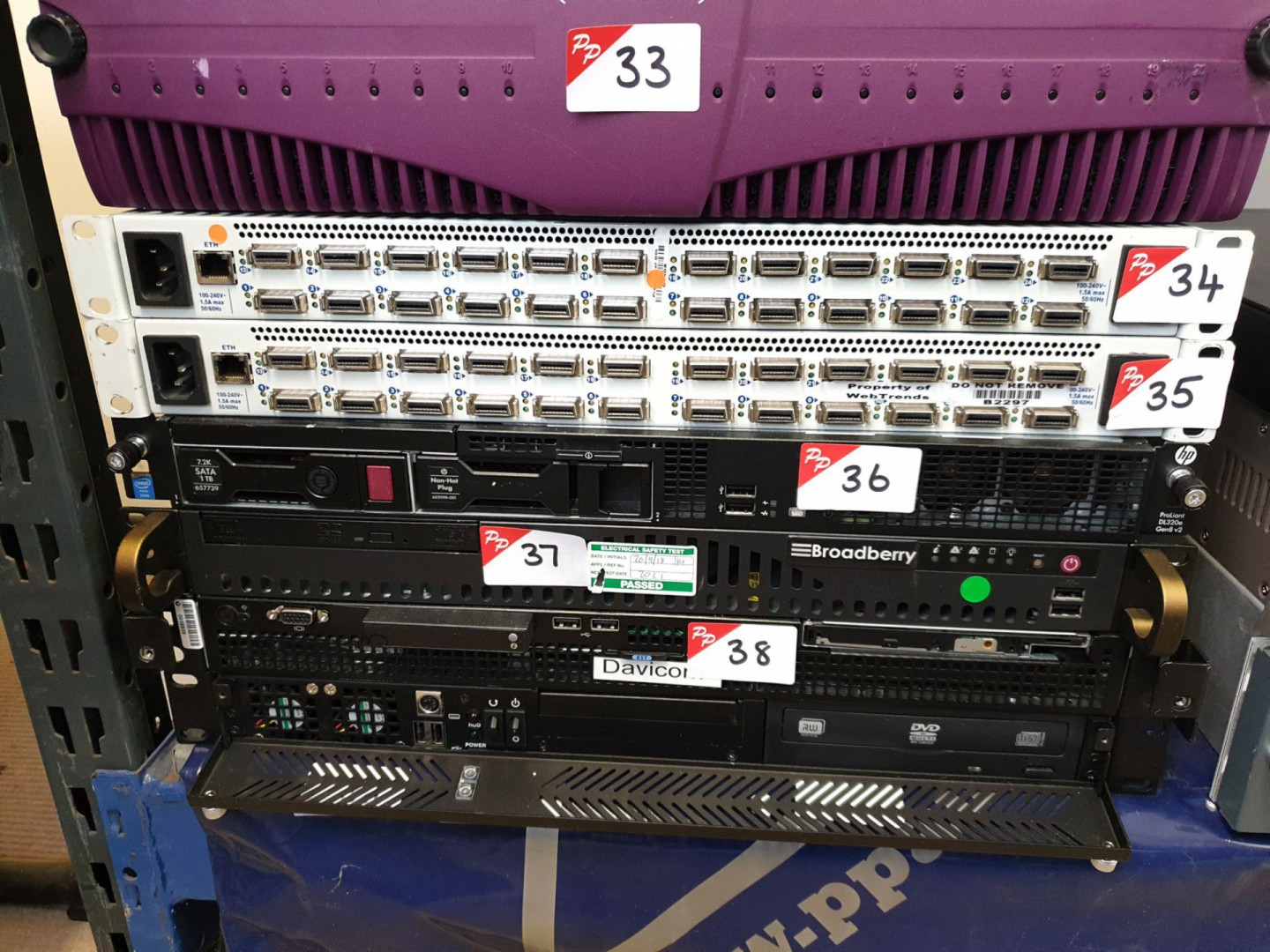 Rack type network router