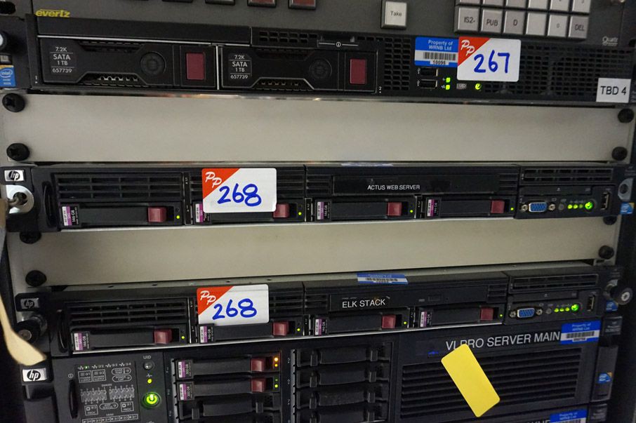 2x HP Proliant DL360 G6 rack type servers