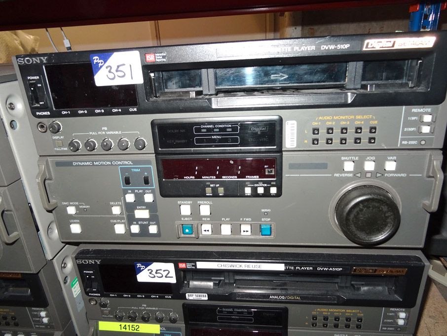 Sony Betacam DVW-510P digital video cassette playe...