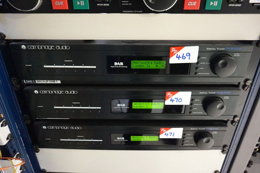 Cambridge Audio DAB300 digital tuner