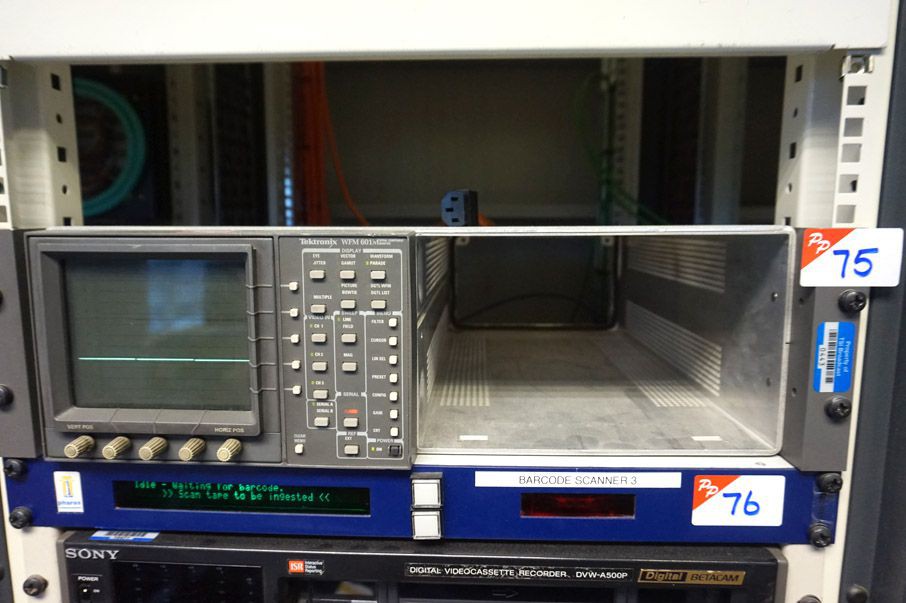 Tektronix WFM601M serial component monitor