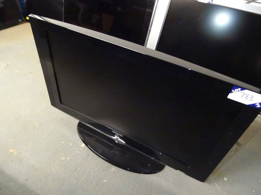 Samsung LE37586BDX/XCU 37" colour LCD TV
