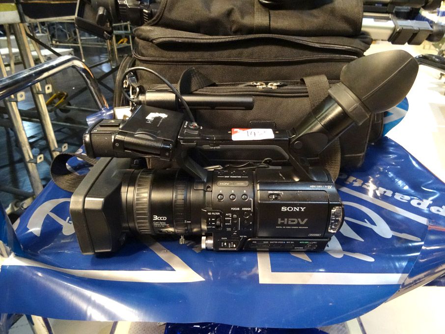 Sony HVR-Z1U digital HD video camera recorder with...