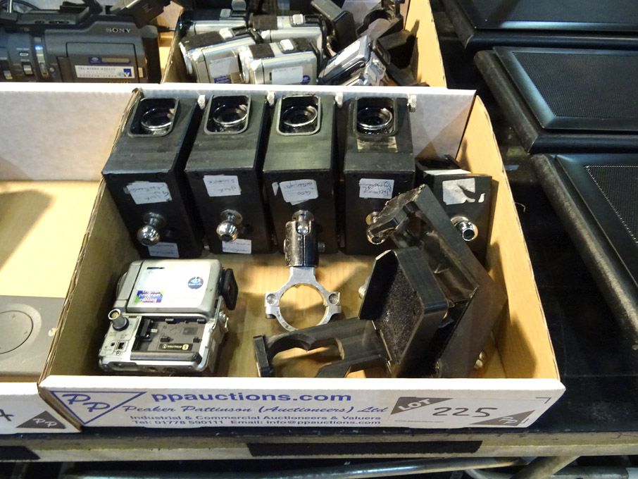 5x Sony DCR-PC5E digital video camera recorders in...