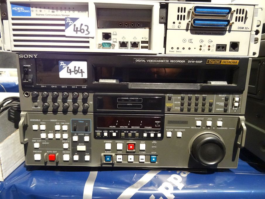 Sony DVW-500P digital Betacam video cassette recor...