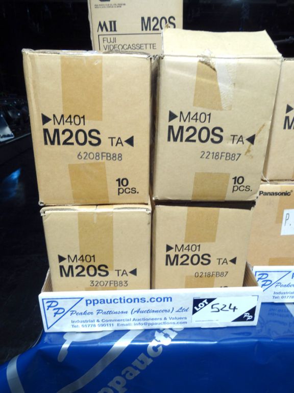 40x Fuji M401 M20s metal tapes (boxed & unused)
