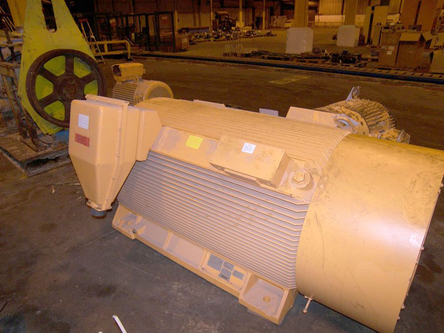 Siemens Compact motor, 560kW @741rpm, 3300v, 126A...