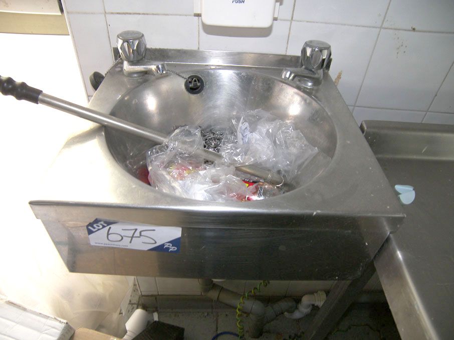380x330mm s/s single bowl sink