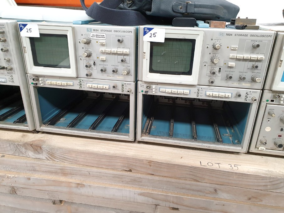 2x Tektronix 7834 oscilloscope mainframe (spares o...