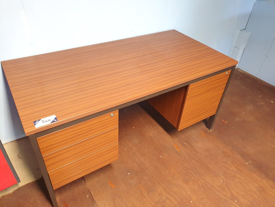 2x mahogany effect office desks, 1500x750mm - Lot...