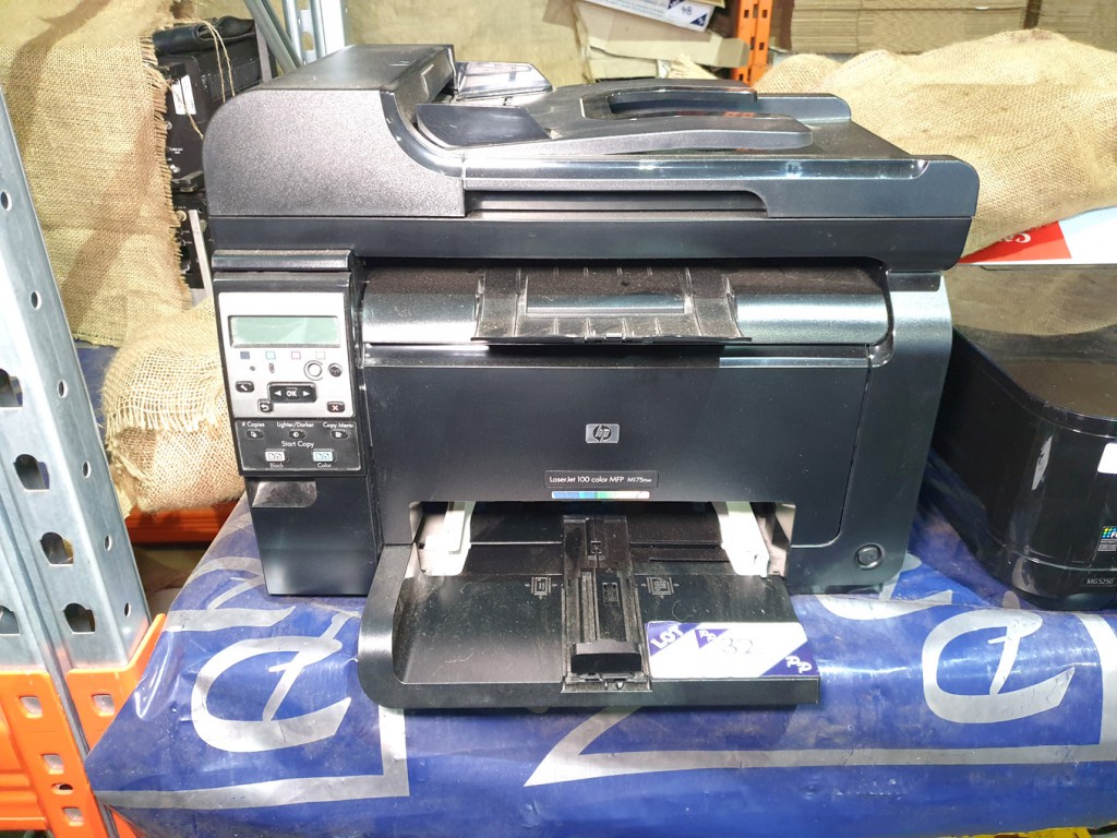 HP M175NW LaserJet 100 colour printer - Lot Locate...