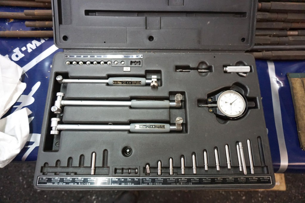 Mitutoyo 18-100mm dial bore gauge set