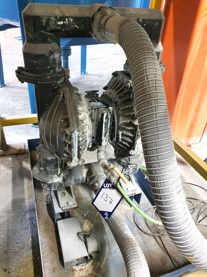 Ingersoll Rand Diaphragm pump